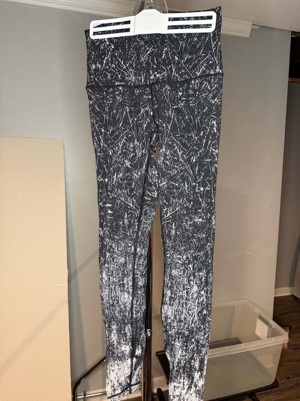 Lululemon Wunder Under High-Rise Tight Nulux in Alpine White Black